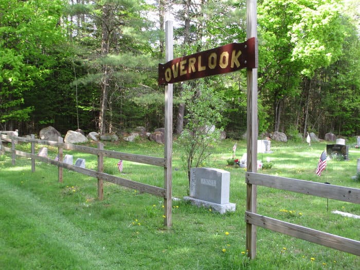 Slide 7 of cemetery gallery